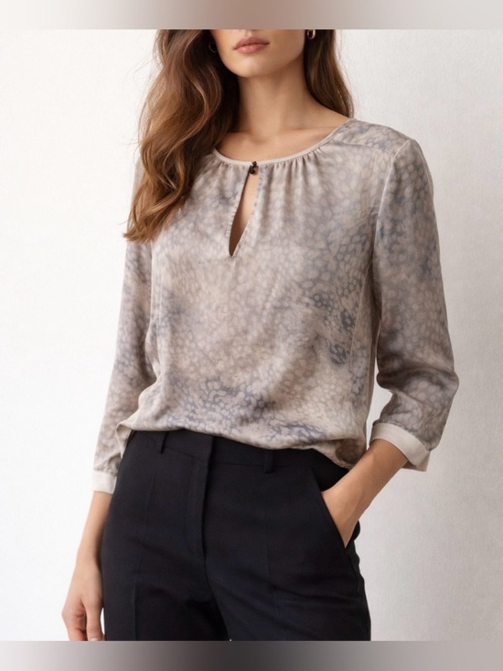 Rebecca Taylor 100% Silk Blouse Size 4 Neutral Animal Print Keyhole Top Luxury